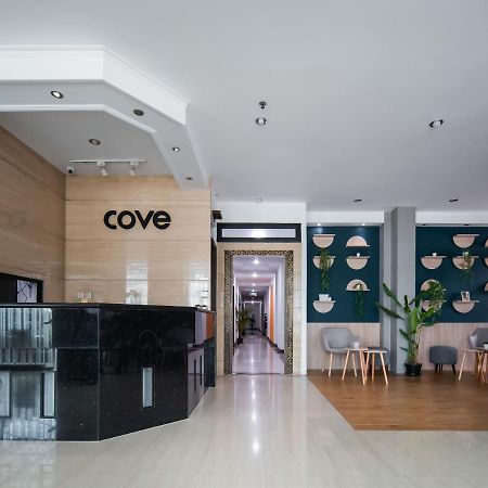 Cove Taman Jacarta Exterior foto