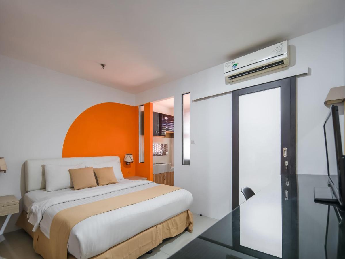 Cove Taman Jacarta Exterior foto